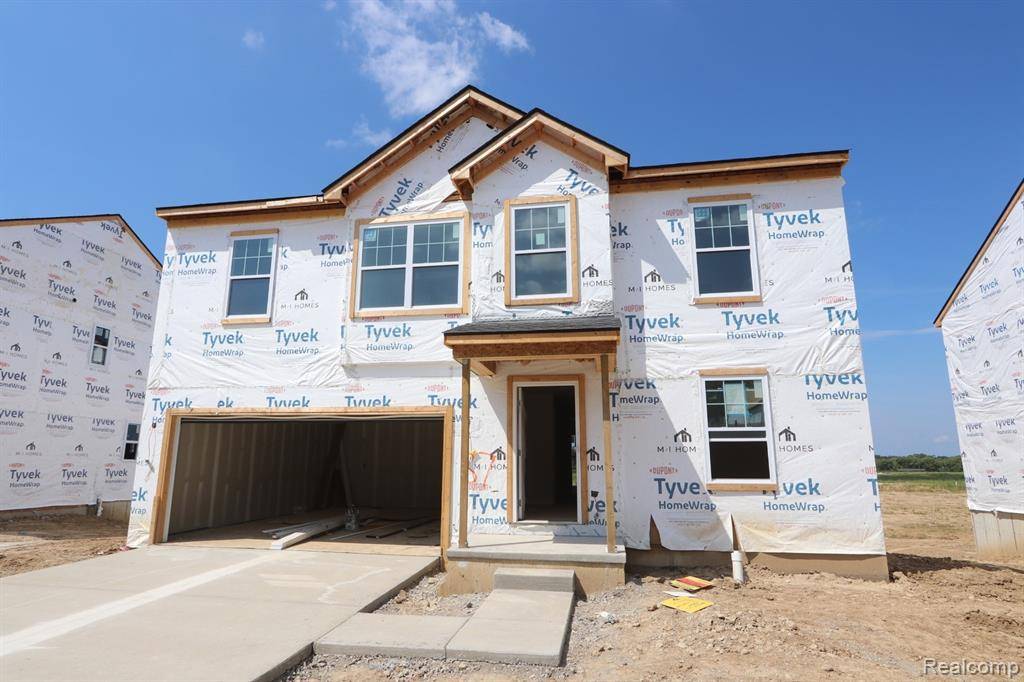Chelsea, MI 48118,719 Knollwood Bend