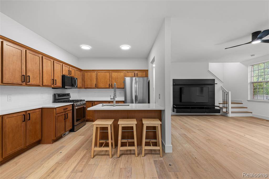 Shelby Twp, MI 48316,56625 Long Island Drive