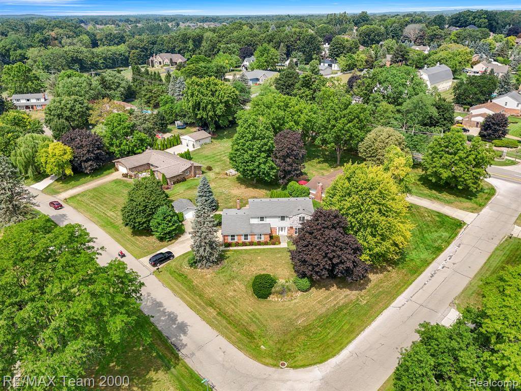 Washington Twp, MI 48094,7275 Old Coach Trail