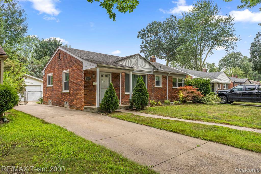 Dearborn, MI 48124,1961 Pelham Road