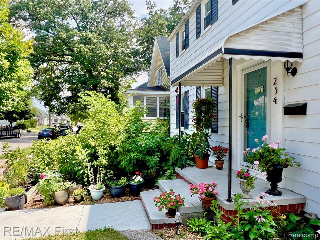 Ferndale, MI 48220,234 E Drayton Street