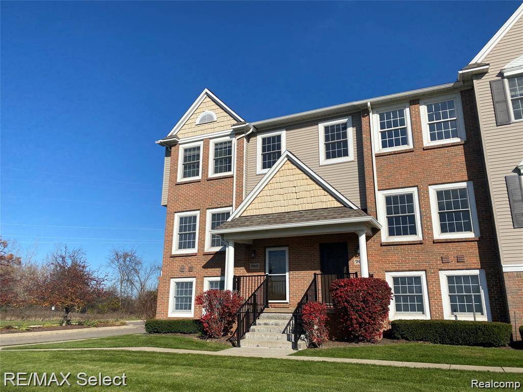 Fenton, MI 48430,700 Eagle Drive