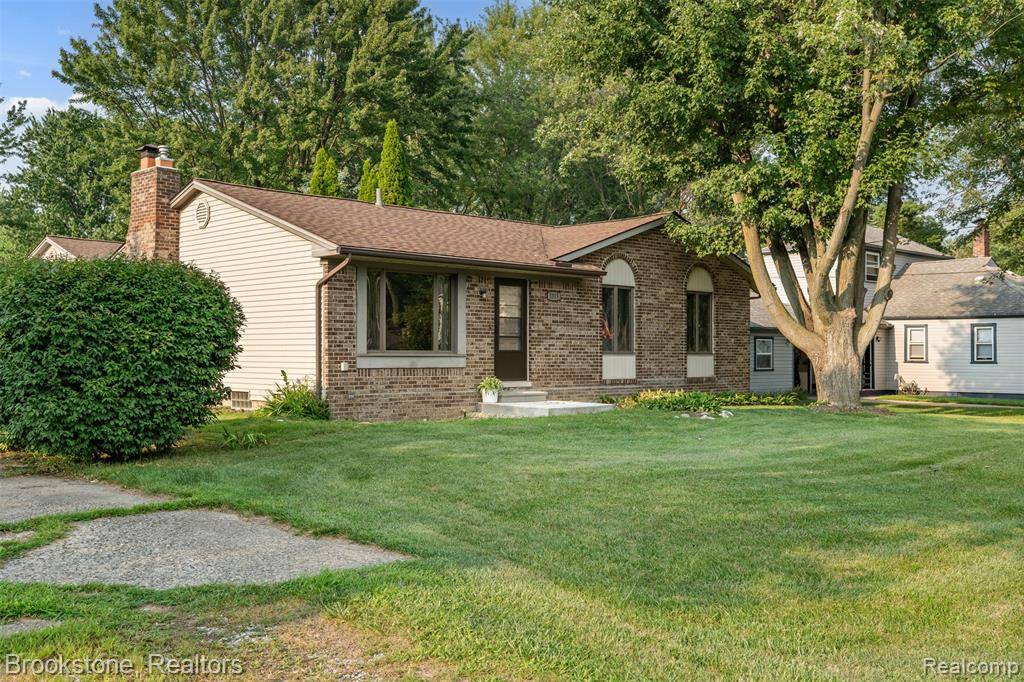 Sterling Heights, MI 48310,5315 Plymouth Street