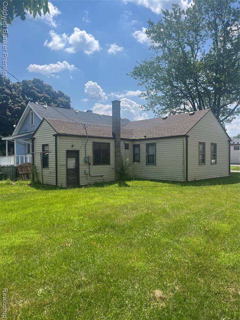 Hazel Park, MI 48030,364 W Muir Avenue