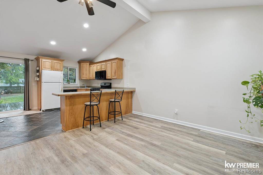 Waterford Twp, MI 48328,4810 Hobson Avenue