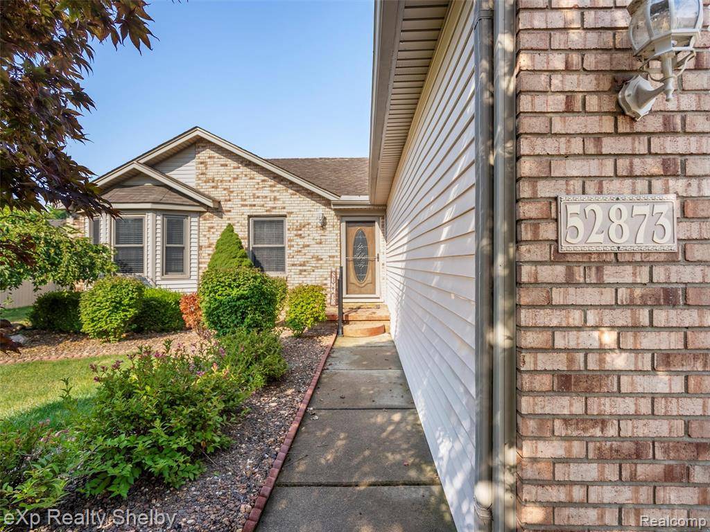 New Baltimore, MI 48047,52873 D W Seaton Drive
