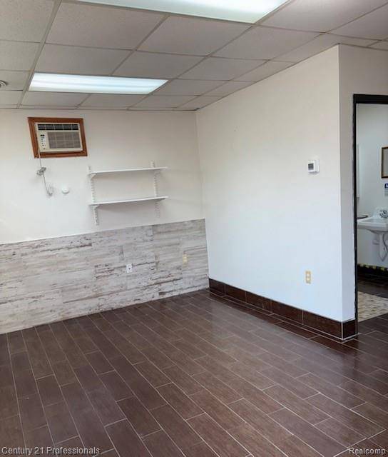 Redford Twp, MI 48240,25900 W 7 Mile Road