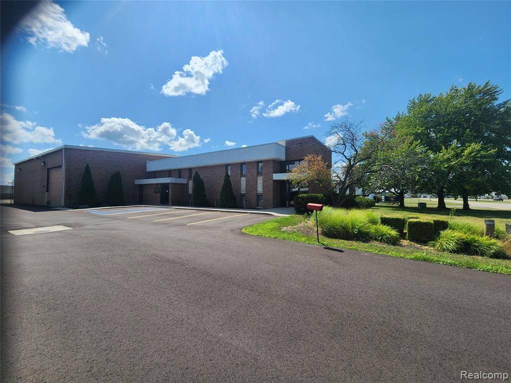 Lansing, MI 48906,3800 Capital City Boulevard