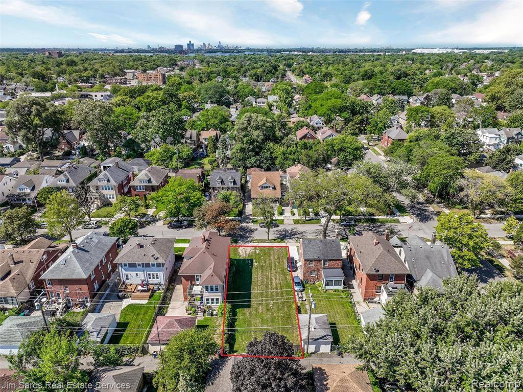 Grosse Pointe Park, MI 48230,1254 Beaconsfield Avenue