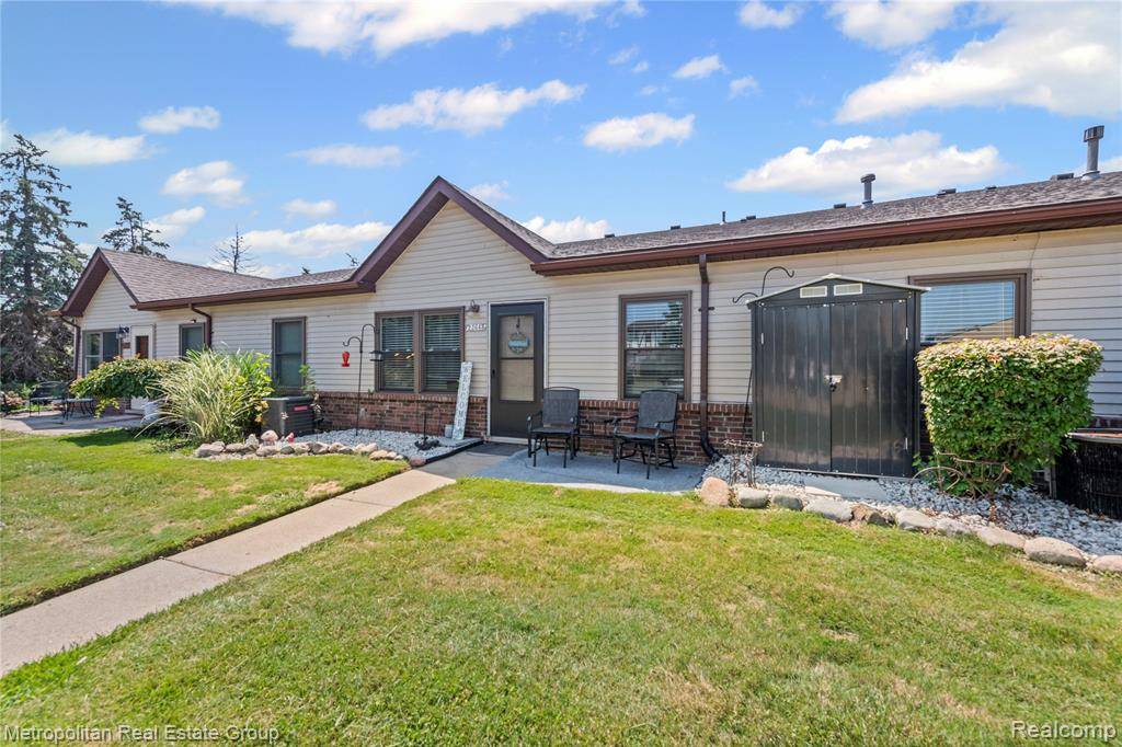 Clinton Twp, MI 48035,23648 Cottrell Street
