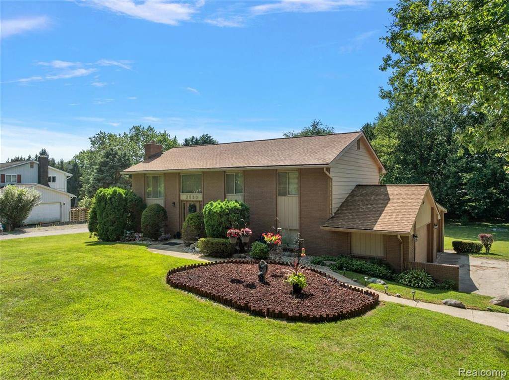 Hartland Twp, MI 48353,2933 Bullard Road