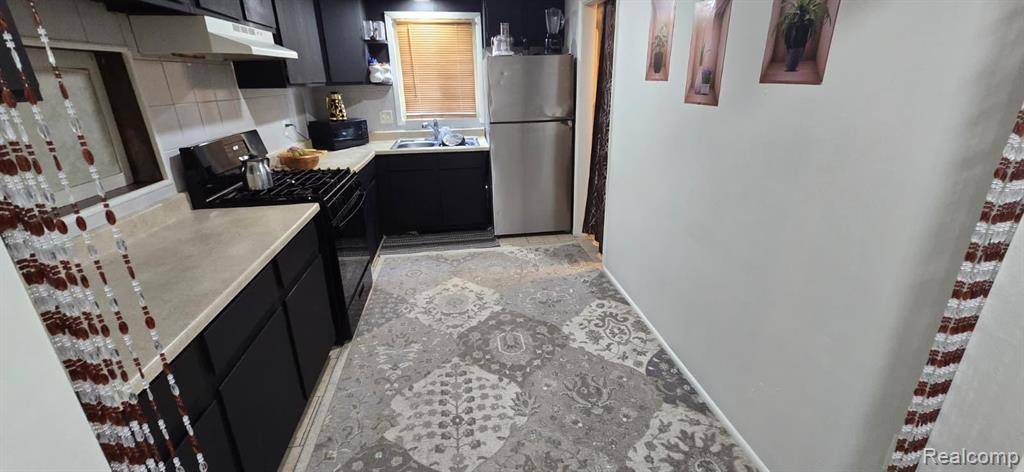 Dearborn Heights, MI 48125,3954 GERTRUDE Street