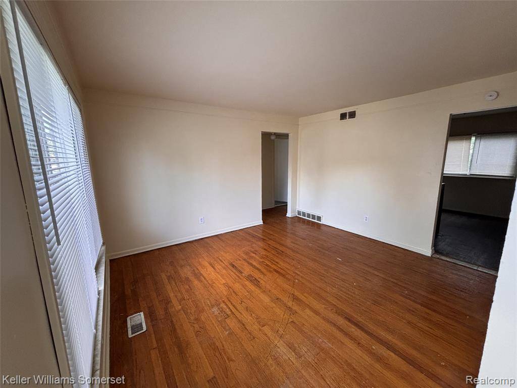 Warren, MI 48089,14824 Myola Avenue