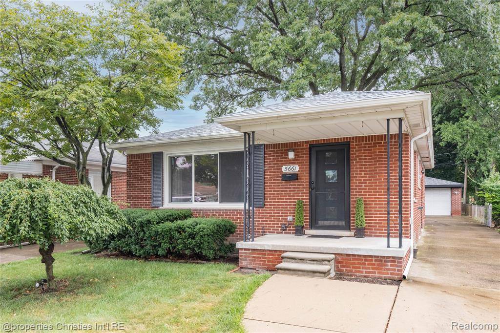 Dearborn Heights, MI 48127,5661 Hubbell Street