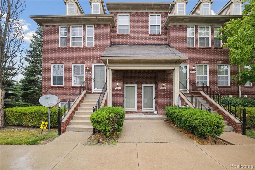 Southfield, MI 48075,23424 Grayson Drive