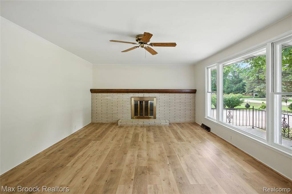 Clyde Twp, MI 48049,3084 E Hillcrest Drive
