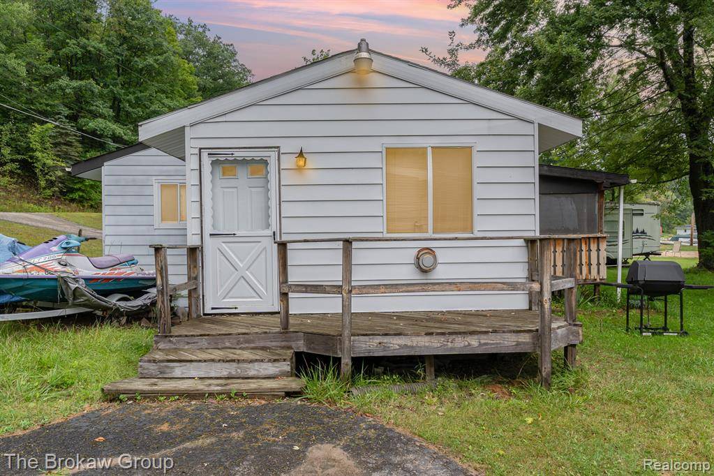 Plainfield Twp, MI 48739,4448 Loon Lake Road