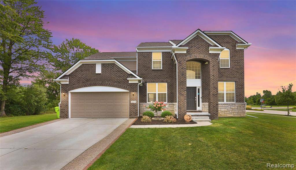 Macomb Twp, MI 48044,16378 Jake Drive