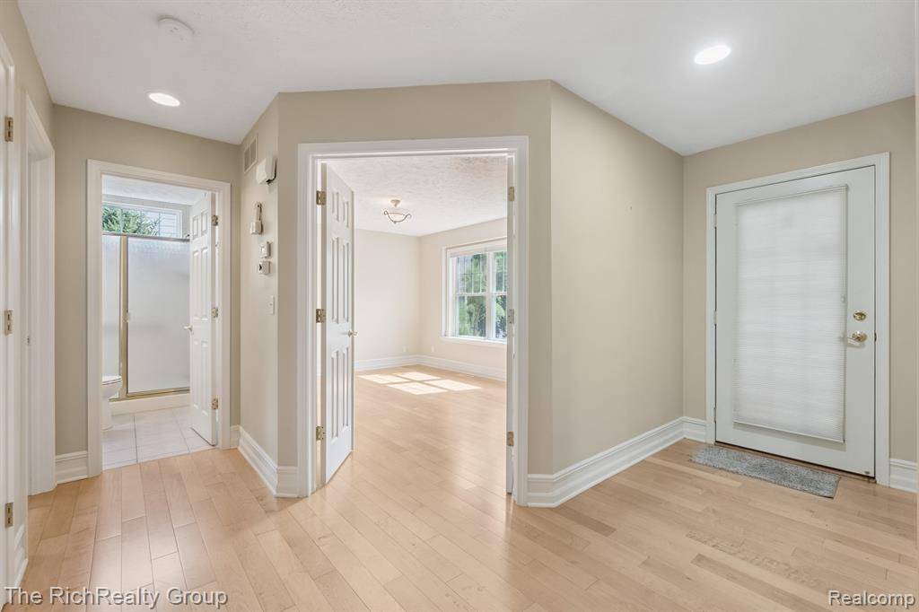 Bath Twp, MI 48808,4172 Hamlet Cove 14