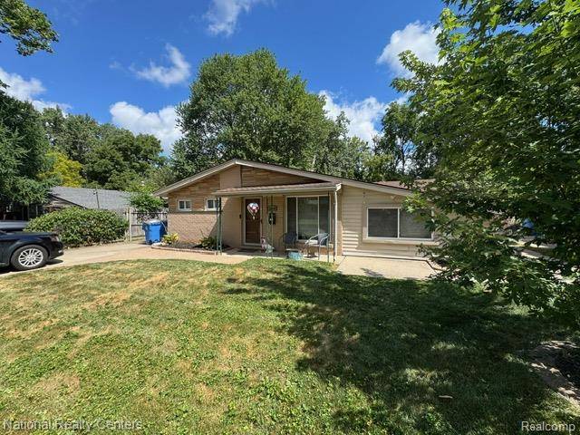 Dearborn Heights, MI 48125,22848 N Brookside Drive