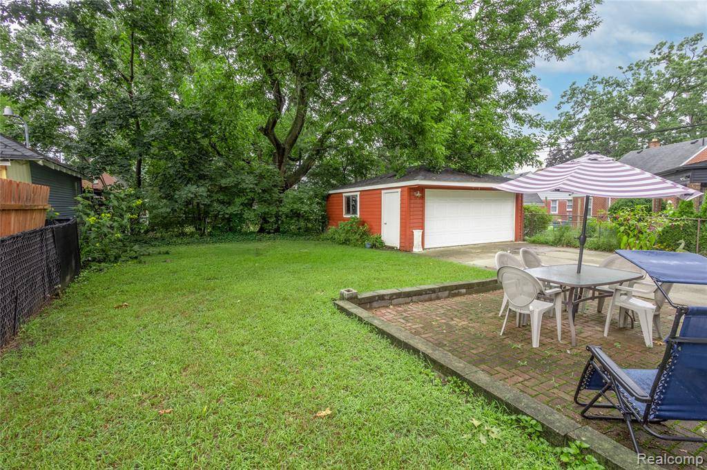 Dearborn, MI 48124,22930 Cherry Hill Street