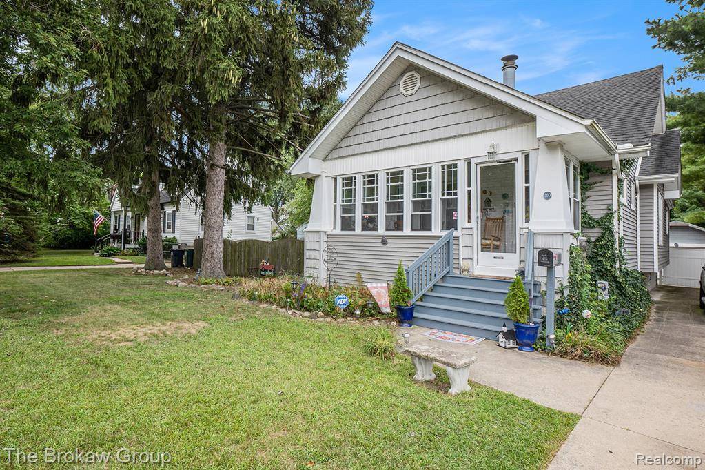 Royal Oak, MI 48073,140 E Lawrence Avenue