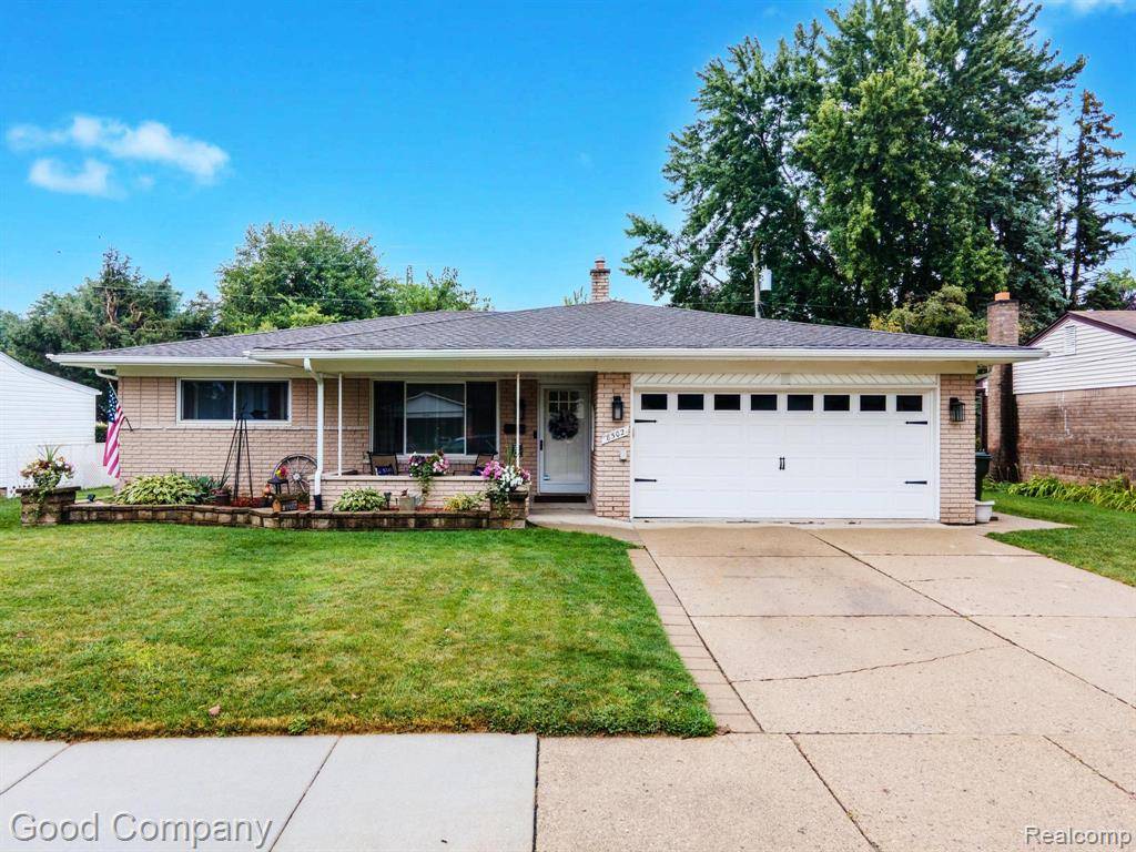 Sterling Heights, MI 48314,8502 Leslie Drive