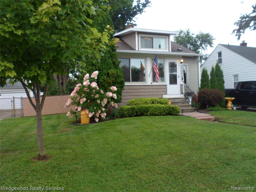 St. Clair Shores, MI 48081,27941 Florence Street