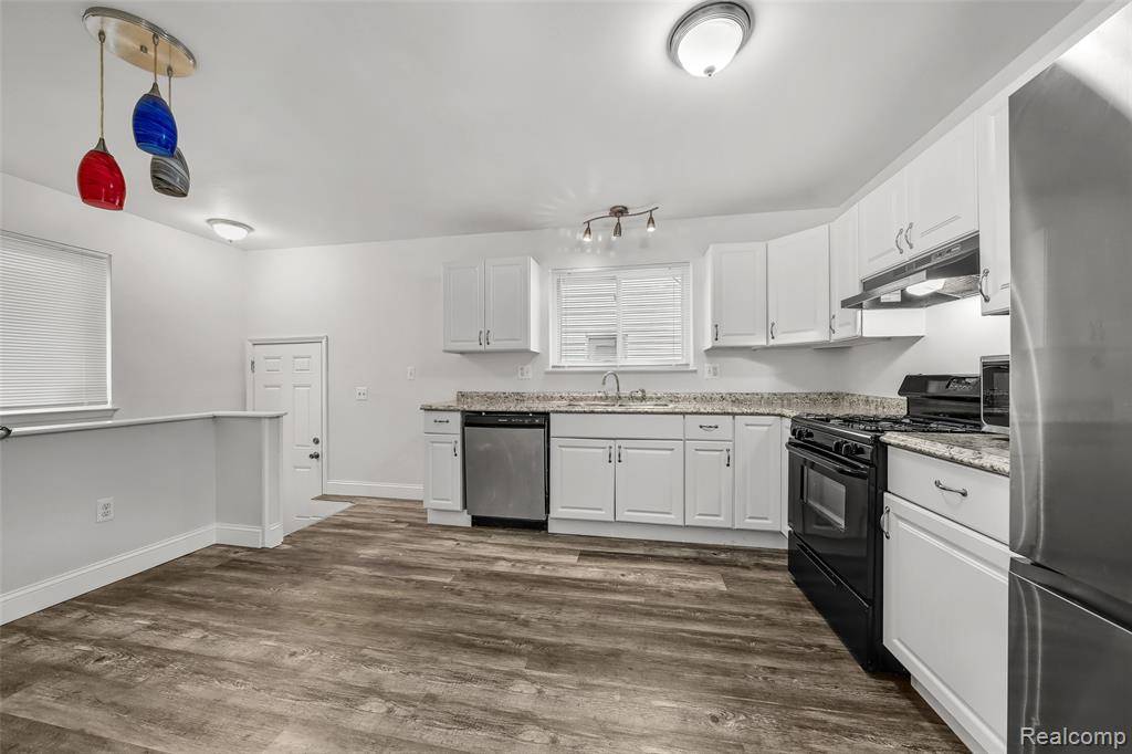 Hazel Park, MI 48030,23385 Battelle Avenue