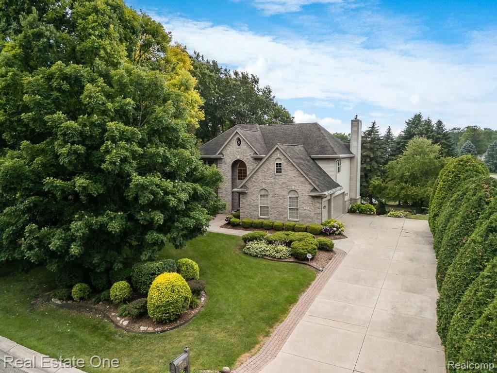 Orion Twp, MI 48360,3515 Discus Court