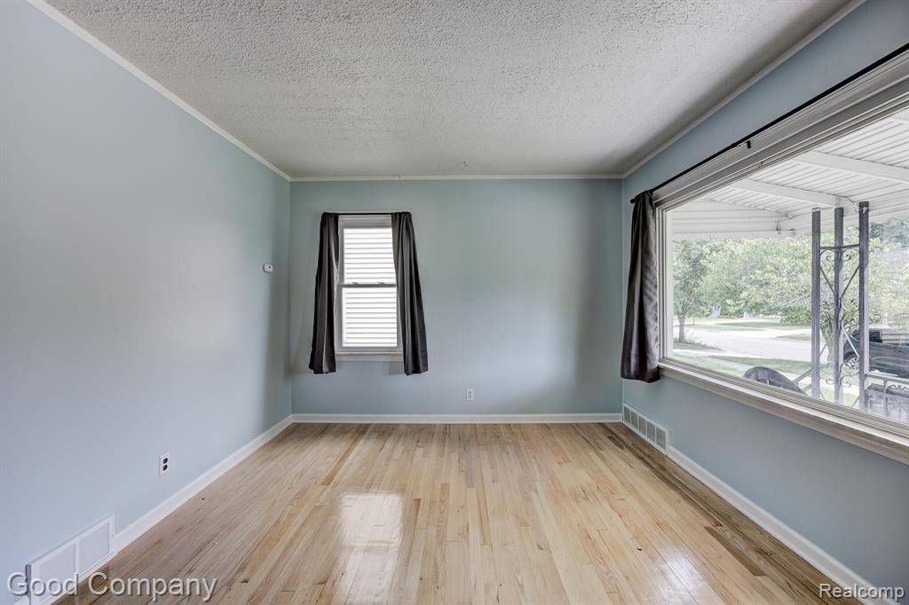 Royal Oak, MI 48073,4003 Edgar Avenue