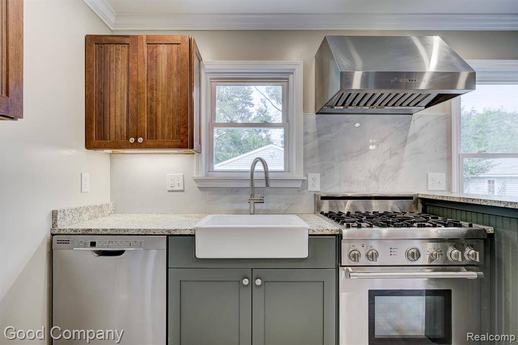Royal Oak, MI 48073,4003 Edgar Avenue