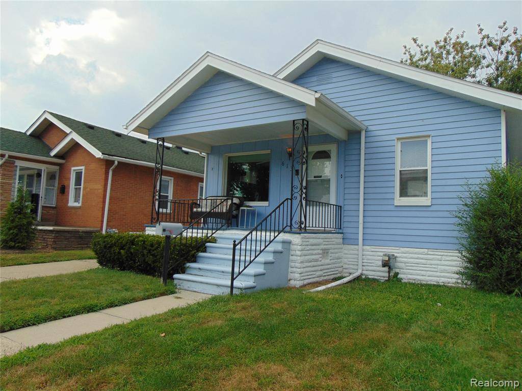 Hazel Park, MI 48030,613 E Woodruff Avenue