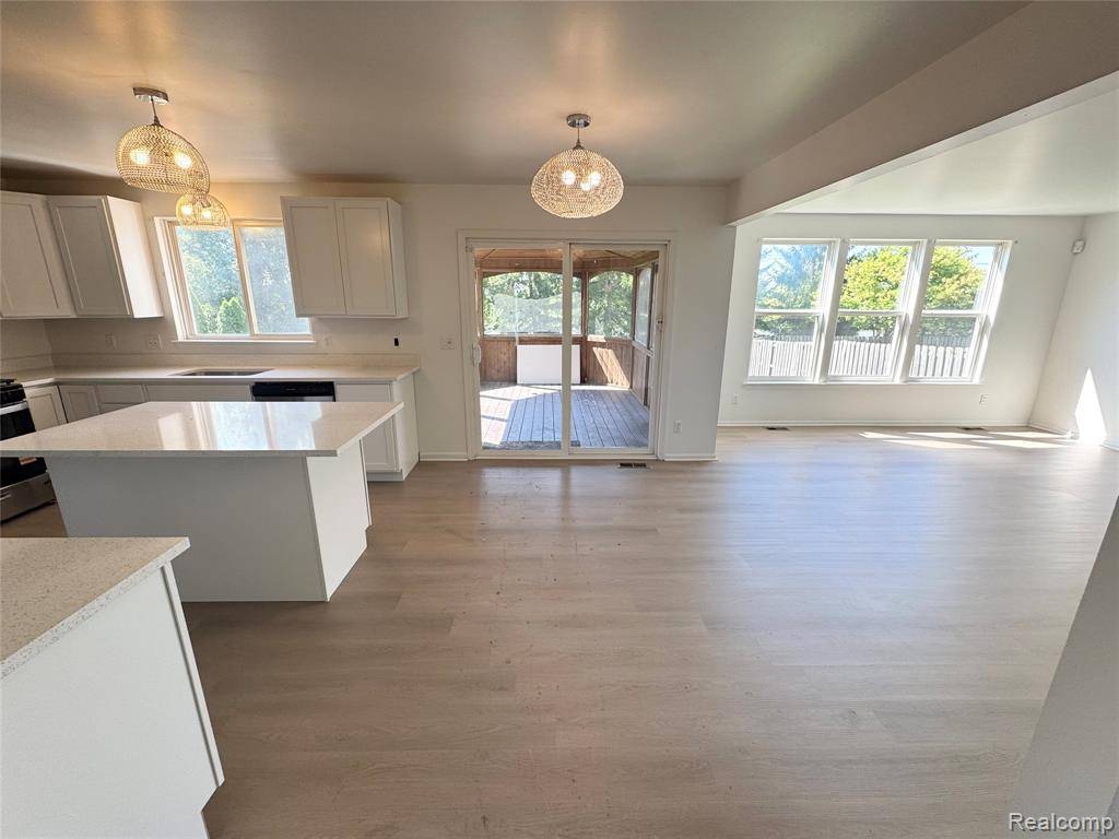 Ypsilanti Twp, MI 48197,7586 KENSINGTON Drive