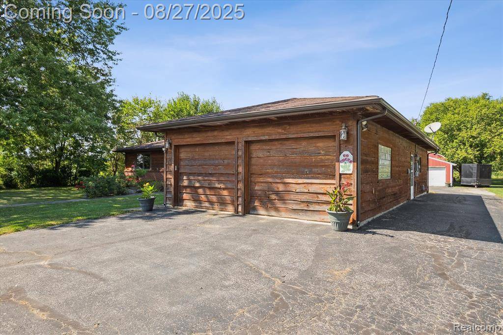 Erie Twp, MI 48182,990 E Temperance Road