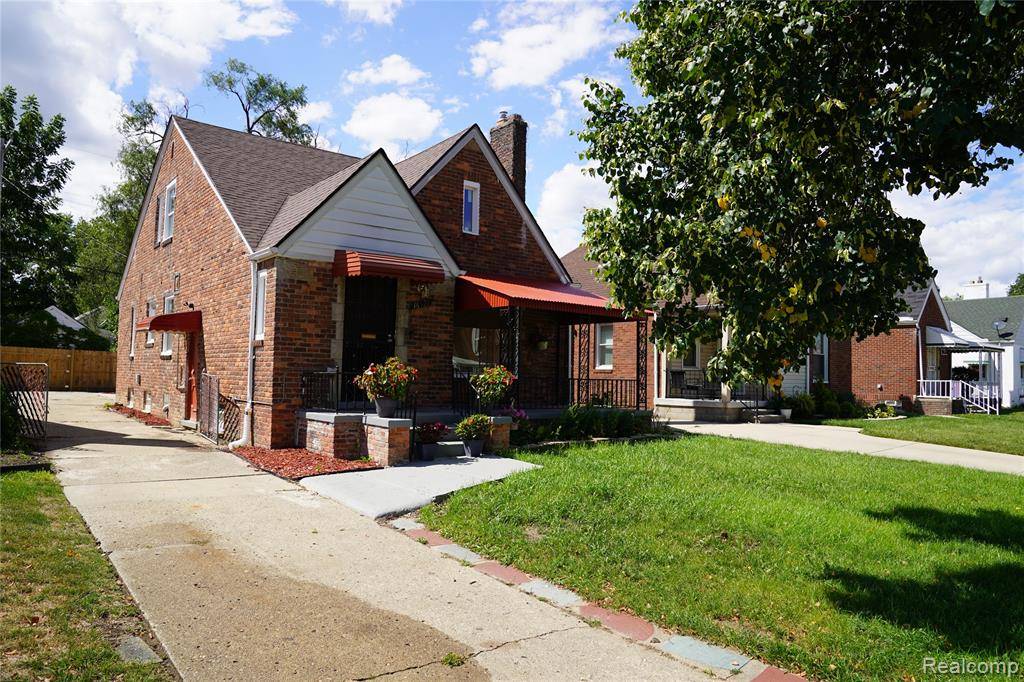 Detroit, MI 48235,16521 Biltmore Street