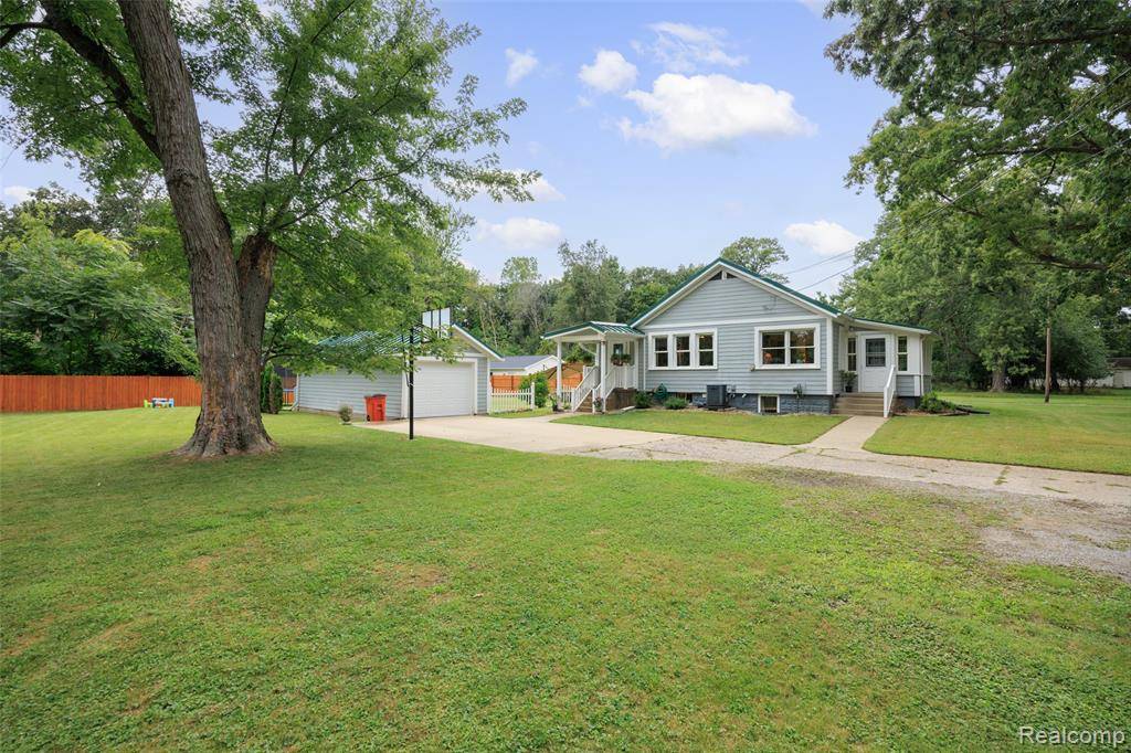 Jackson, MI 49203,2442 Kibby Road