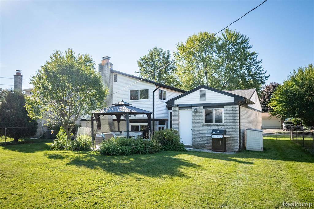 Canton Twp, MI 48187,39912 Edmundton Drive