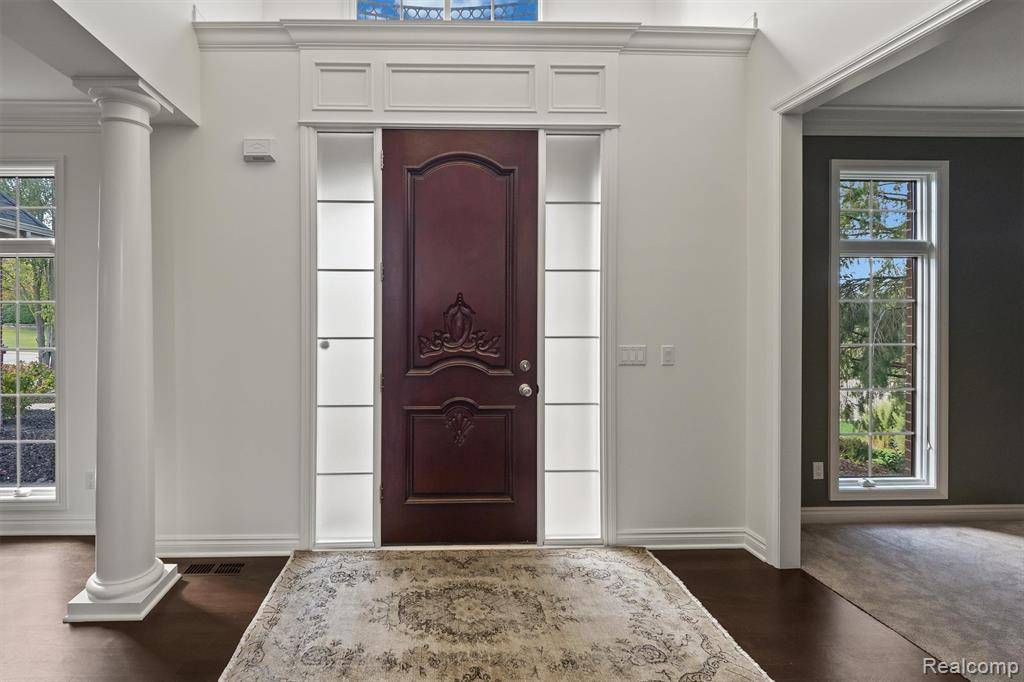 Oakland Twp, MI 48363,3889 Trout Creek Lane