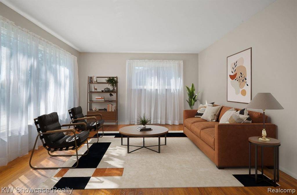 Livonia, MI 48152,19647 Osmus Street