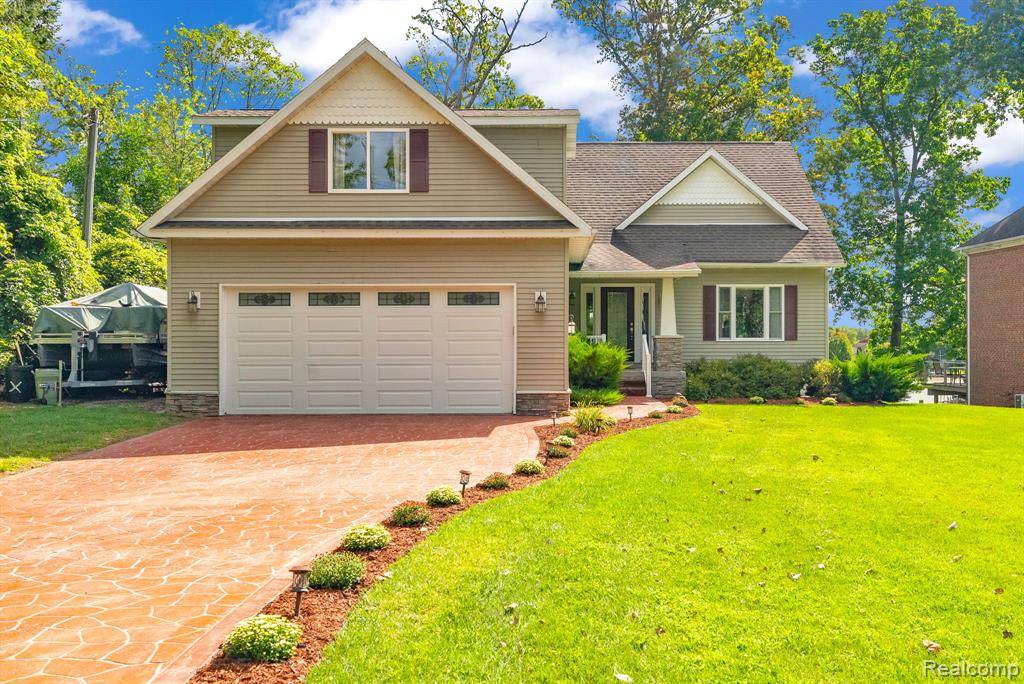 Port Huron, MI 48060,2610 Strawberry Lane