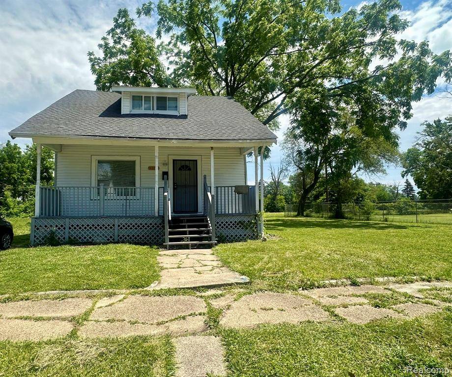 Detroit, MI 48228,9386 Montrose Street
