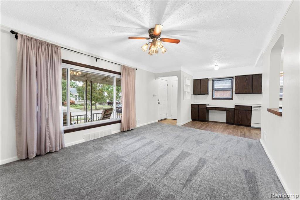 Wyandotte, MI 48192,4281 19th Street
