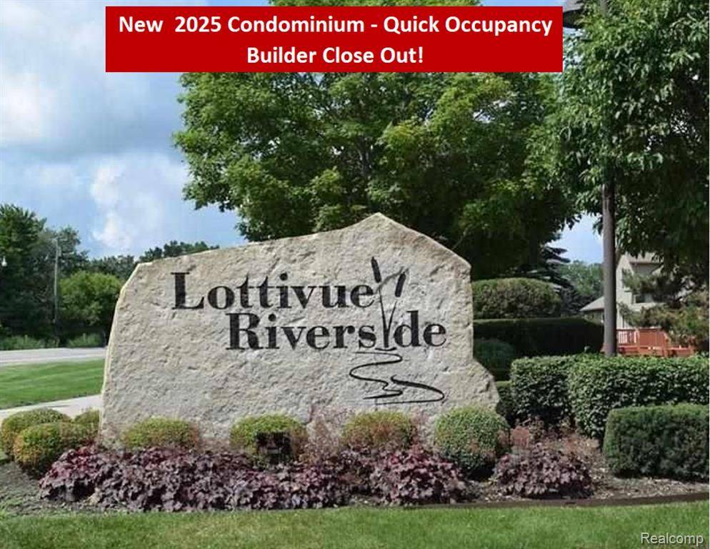 New Baltimore, MI 48047,33806 Au Sable NEW Drive 38