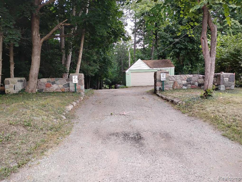 Farmington Hills, MI 48334,28680 W 12 Mile Road