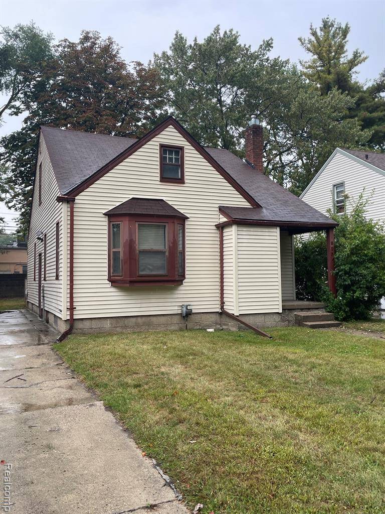 Royal Oak, MI 48067,823 E 2nd Street