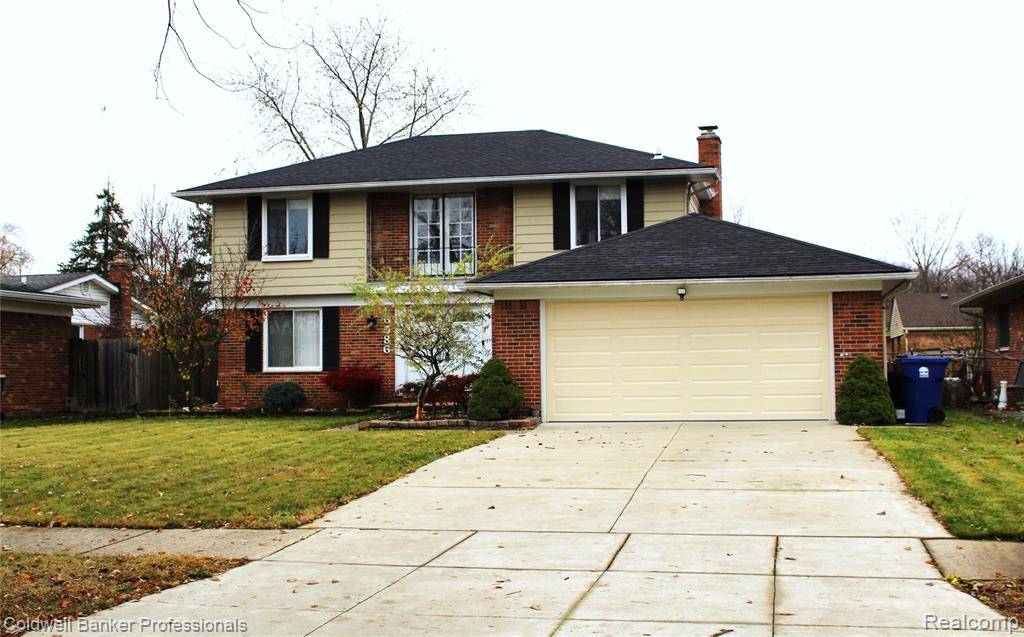 Canton Twp, MI 48187,6586 CARRIAGE HILLS Drive