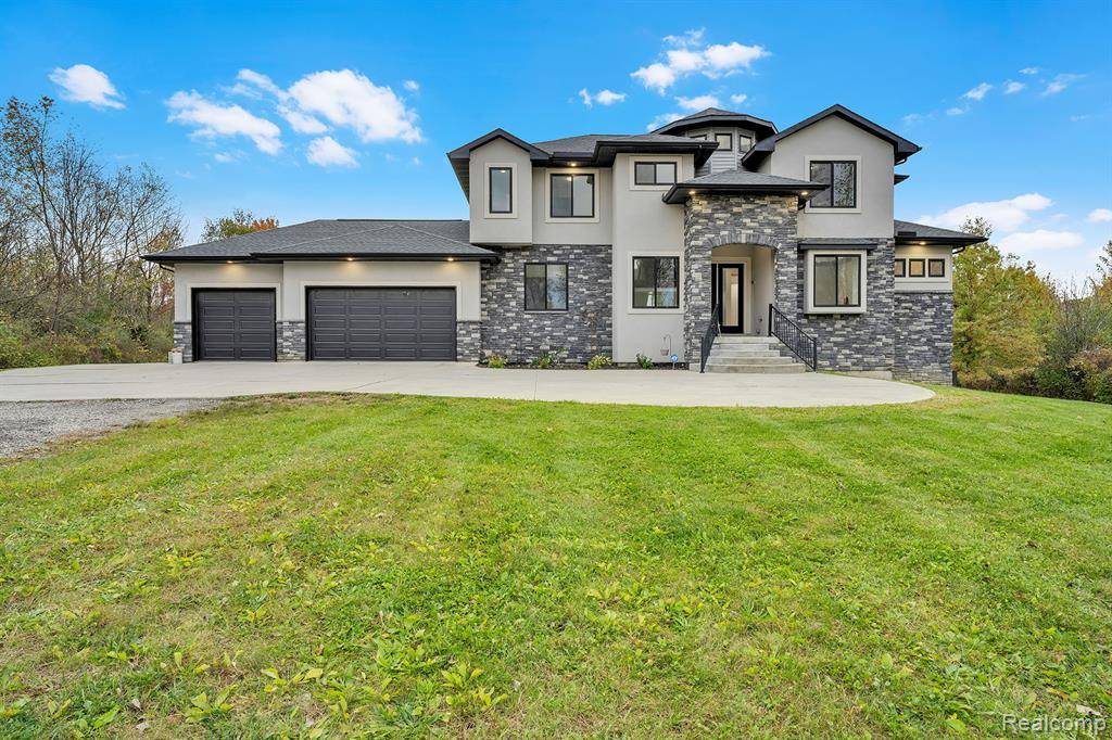 Swartz Creek, MI 48473,7221 Bristol Road