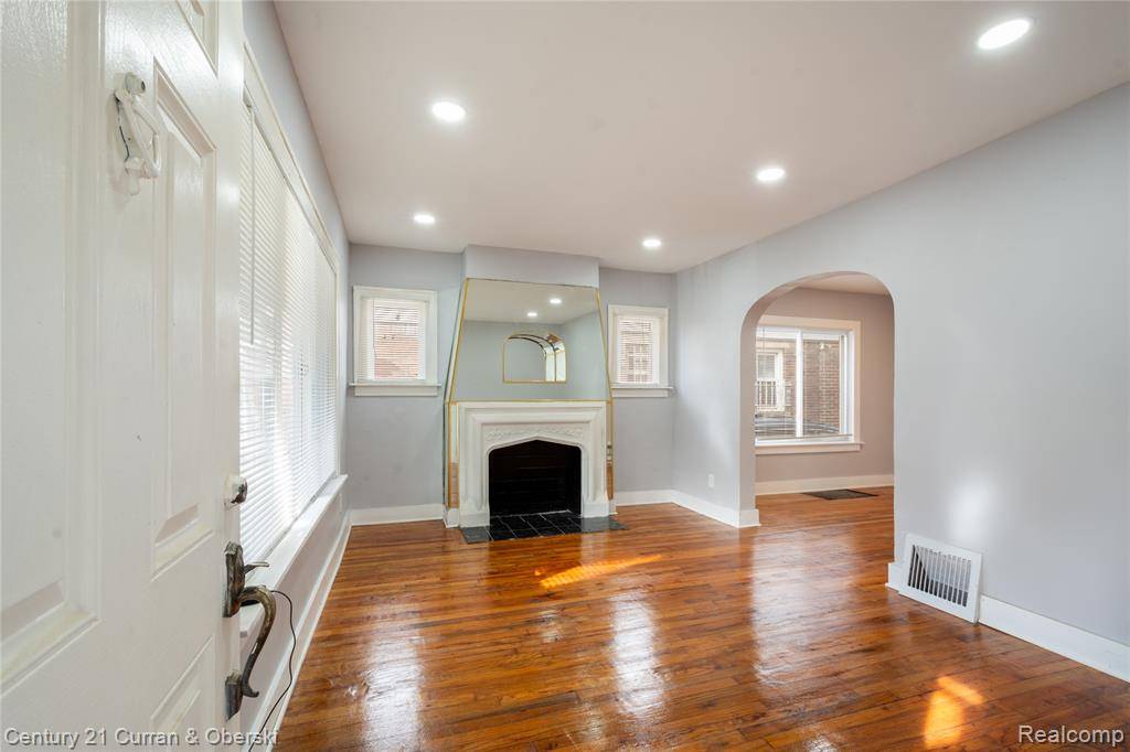 Detroit, MI 48221,16736 Woodingham Drive