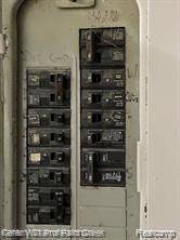 Eastpointe, MI 48021,22148 Rausch